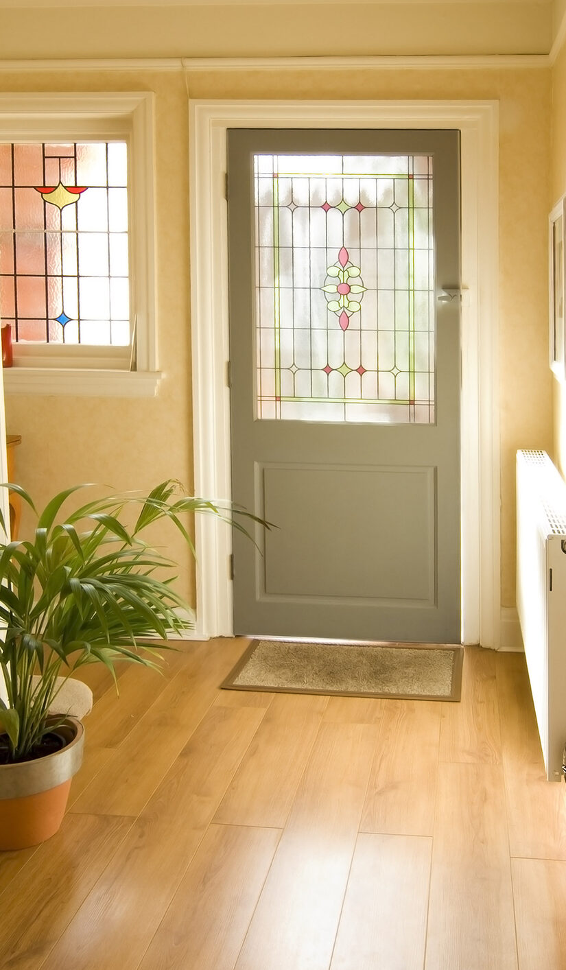 entry and hall way dreamstime m 3567680 e1761538861157 EcoMaster