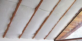 How to Retrofit Ceiling Insulation Batts in My Roof